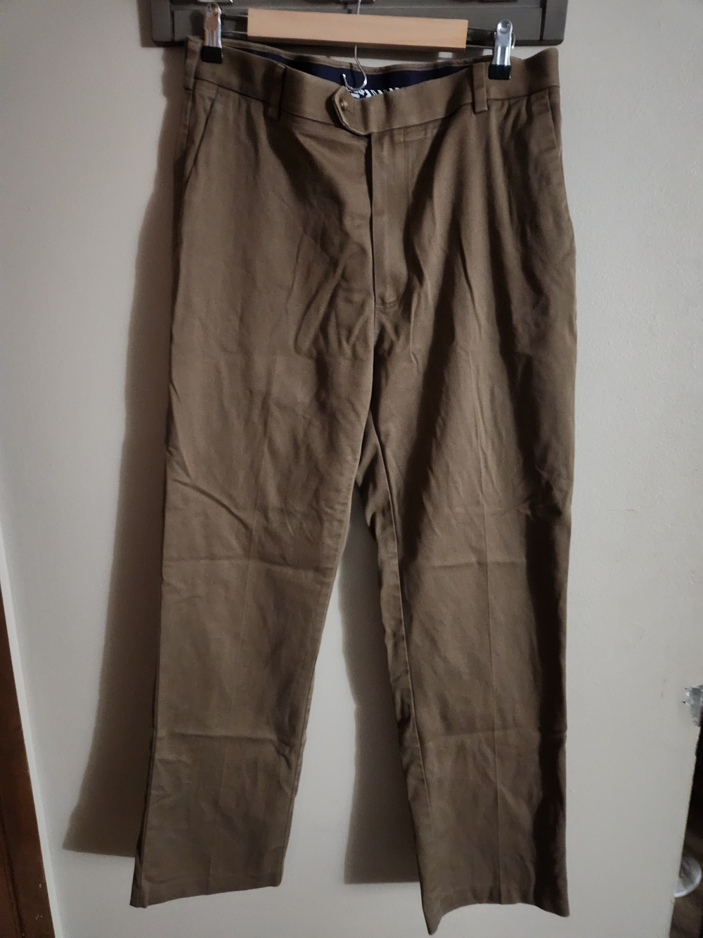 Roundtree & Yorke Olive-Tan Straight Chinos